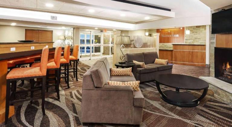 AmericInn by Wyndham Waupun — photo 2