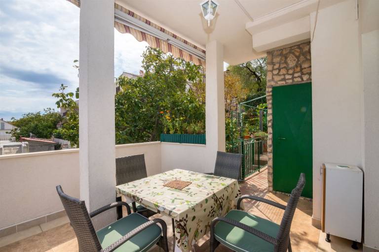 Rental apartment with BBQ & terrace | Sea view — photo 2