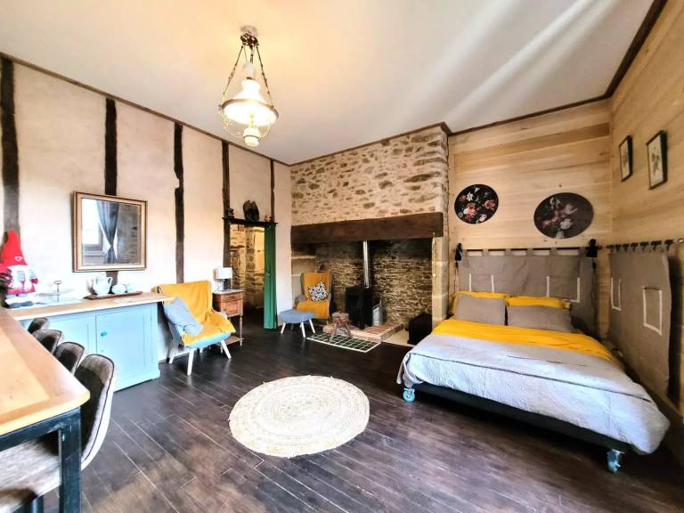 Maison de vacances Camps-Saint-Mathurin-Léobazel