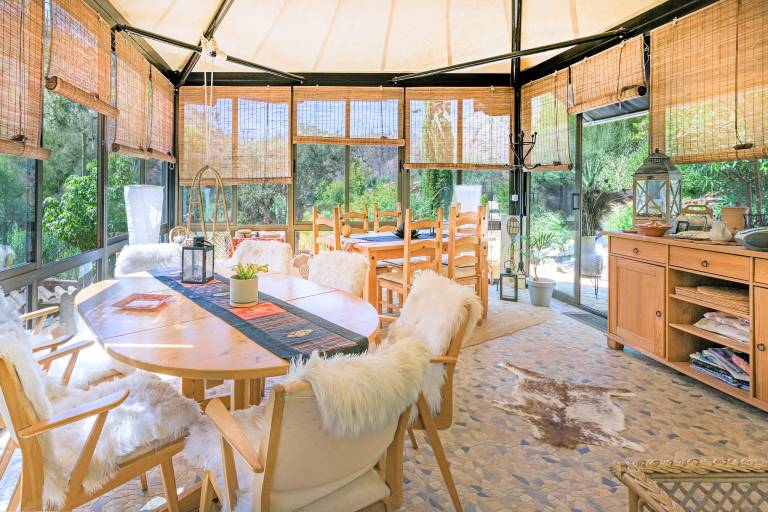 Fully equipped nice house with pool, terrace & yard | Mountain view | Perfect for remote work | Dogs allowed — photo 5