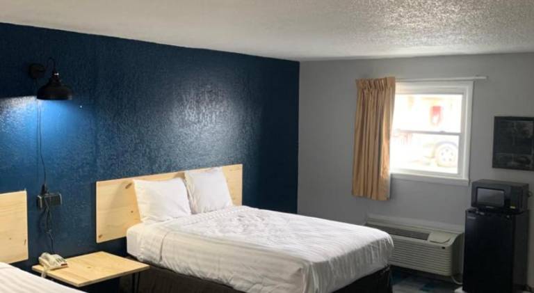 ROYALINN — photo 3