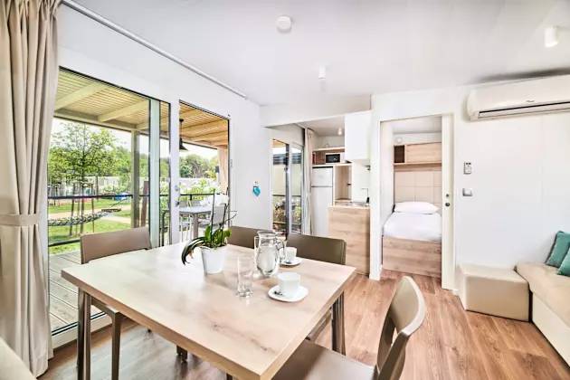 Camping Stella Maris - Mobil Home Premium 3 Rooms 4 adults 2 children 12 years maximum — photo 2