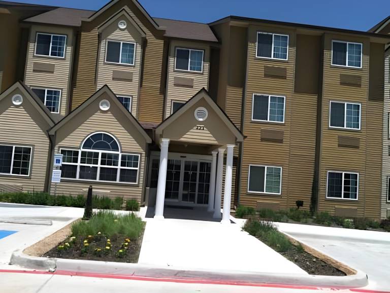 Microtel Inn & Suites by Wyndham Kenedy/Karnes City in Kenedy, TX