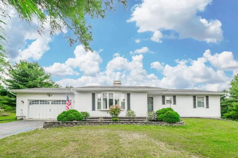 House  Johnstown