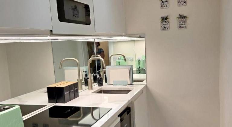 Lovely Immaculate Flat by Edinburgh Meadows — photo 2