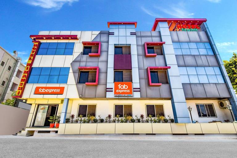 FabHotel Himanshi