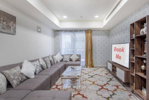 Apartment Emirates Hills
