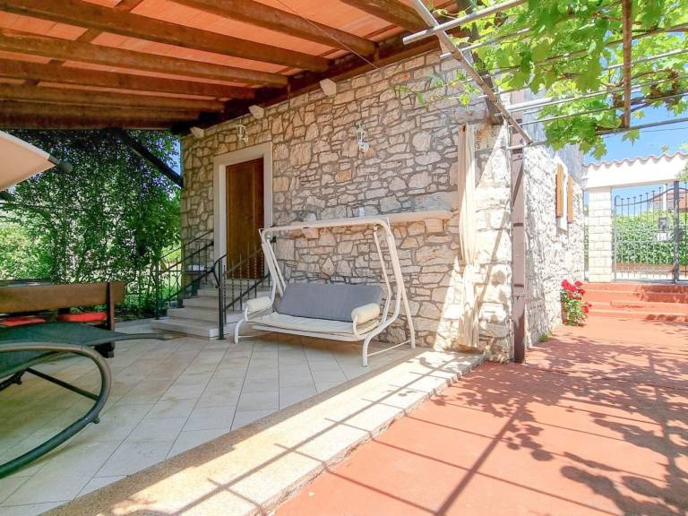 House with BBQ & terrace — photo 3