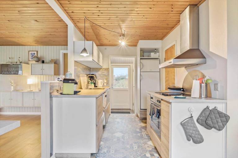 Vacation home with barbecue & terrace — photo 4