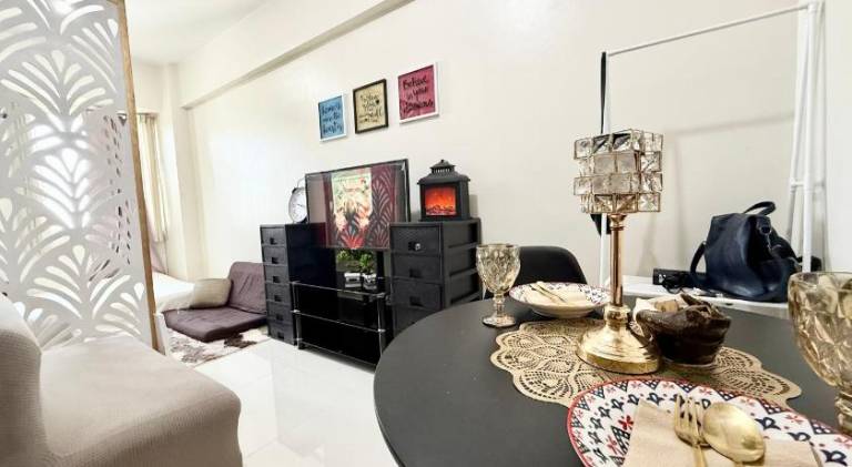 Serviced apartment with pool — photo 2