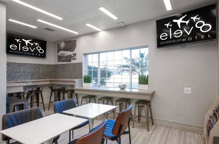 ELEV8 HOTEL LOS ANGLES, LAX — photo 4