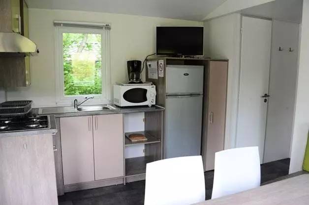 Mobile home with terrace & grill — photo 3