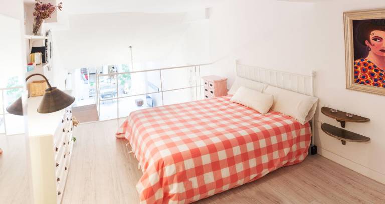 Wonderful holiday apartment | Near Seville Cathedral | Suitable for remote work | Pets are welcome — photo 2