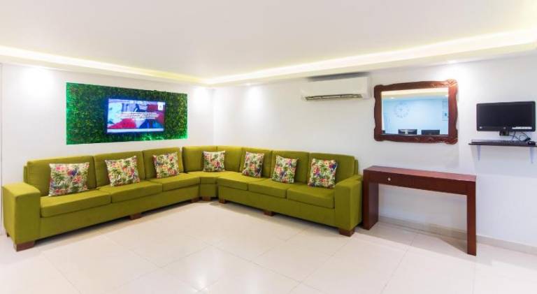 Hotel Avexi Suites By GEH Suites — photo 4
