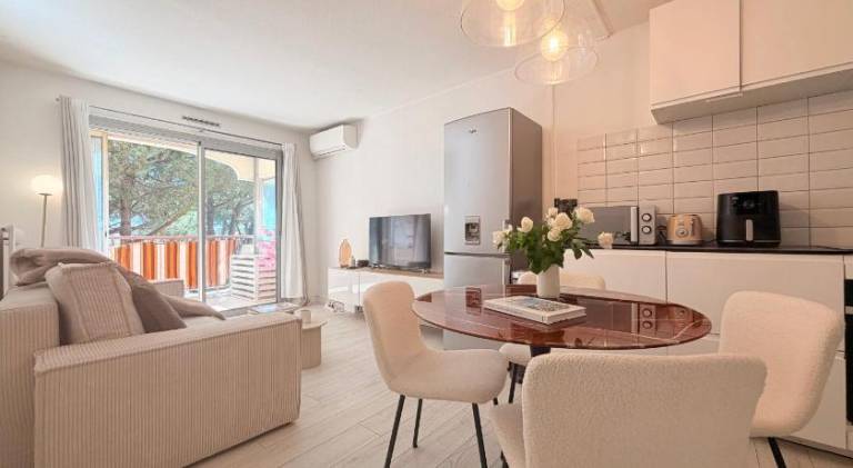 Wonderful holiday apartment with pool | Pets allowed — photo 2