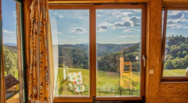 Holiday apartment with 3 rooms for 10 persons in Ljubljana