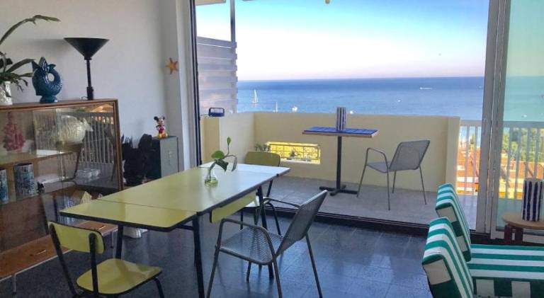 Rental apartment with pool in Sant Feliu de Guíxols