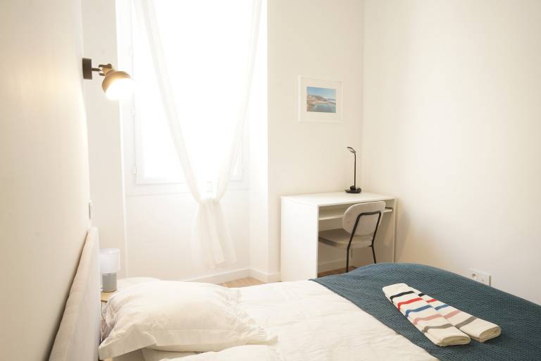 Beautiful cocoon 54 m² for 4 near the Old Port — photo 3