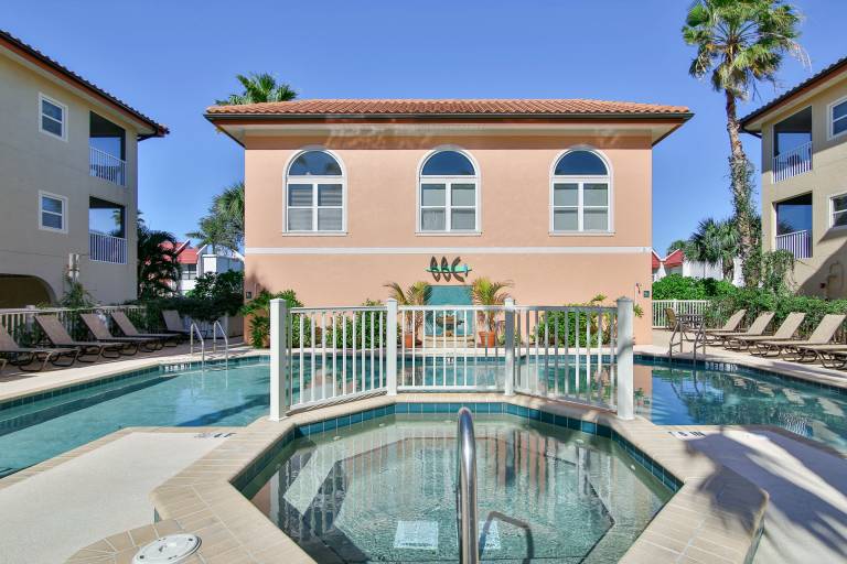 House  Bradenton Beach