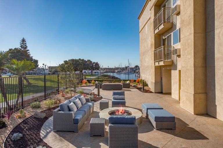 Hampton Inn Channel Islands Harbor — photo 3