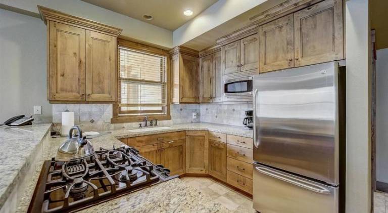 Mont Cervin 22 by AvantStay Luxury Ski in Ski out home in Park City — photo 3