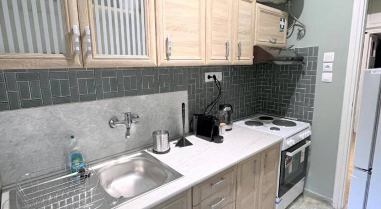 Pleasant apartment with patio | Close to the beach | Perfect for remote work | Pets allowed — photo 5