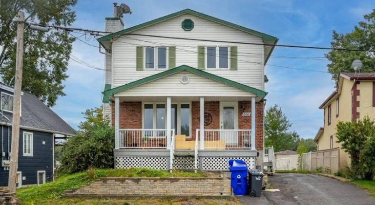 Beautiful vacation home | Pets are welcome in Gatineau, QC
