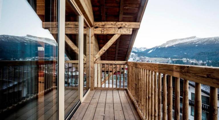 Charming lodge with yard, sauna & patio | Ski nearby | Dogs allowed — photo 5