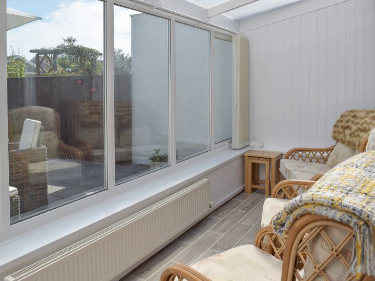 Cottage with garden & barbeque — photo 3