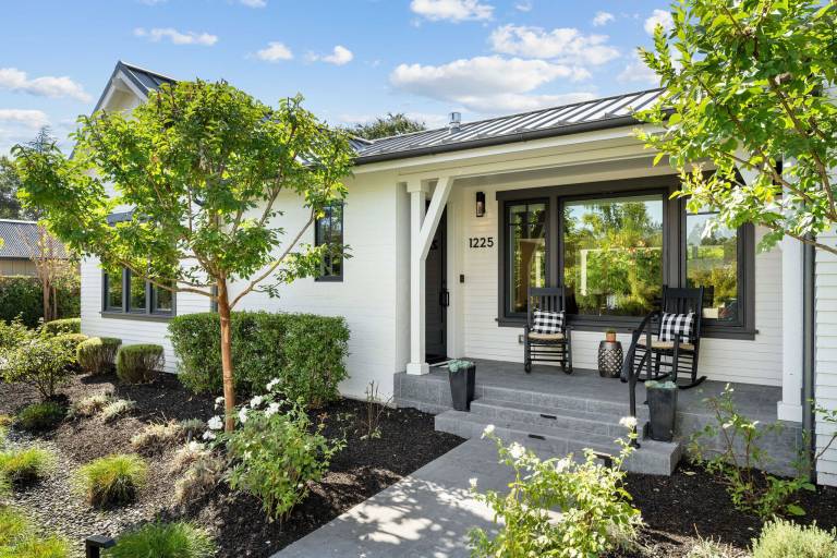 House Saint Helena