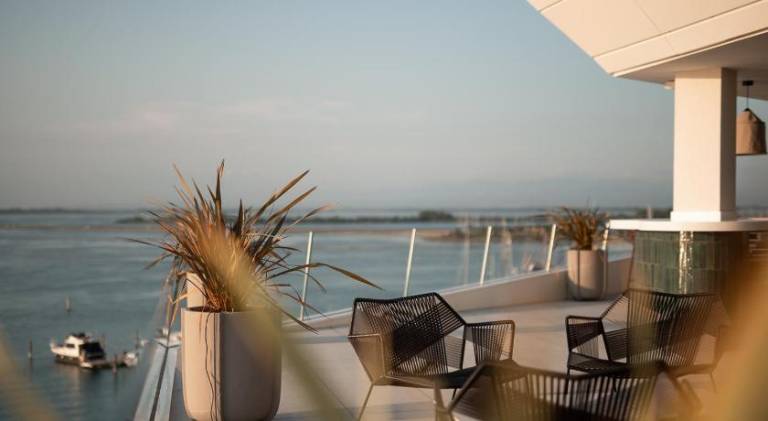 Laguna Faro Suites - Adults Only — photo 5
