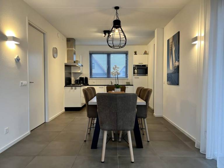 Fully equipped villa with patio, barbeque & yard | Pets are welcome — photo 2