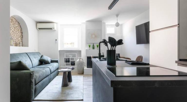 Fully equipped lovely rental apartment | Close to Pantheon | Pet-friendly in Vittoria