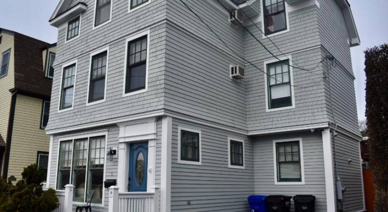 House | Pets allowed — photo 4