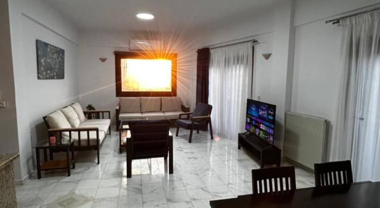 Rental apartment with terrace in Heraklion