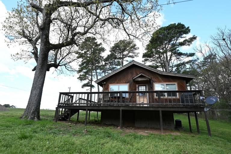 Cabin Dardanelle Township