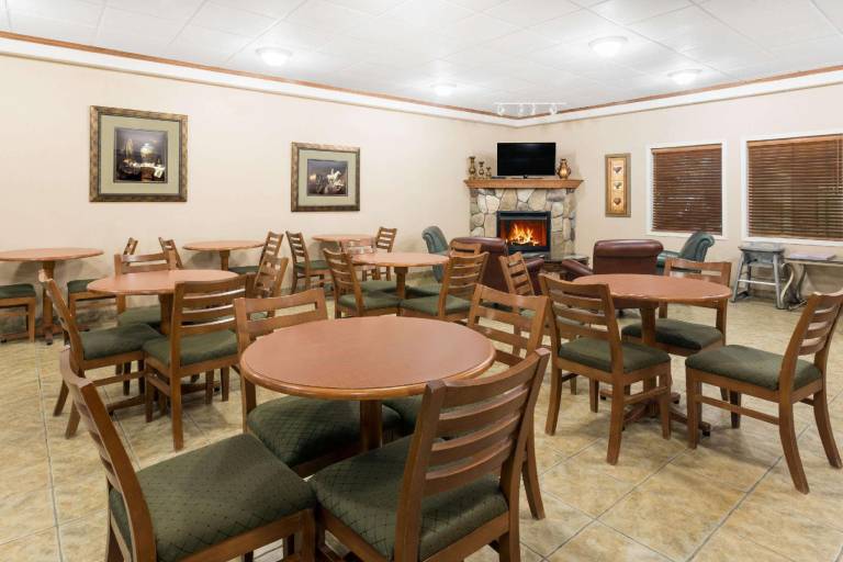 Ramada — photo 4