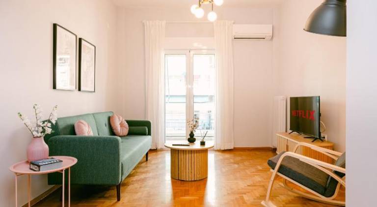 Rental apartment with 2 rooms for 4 persons — photo 2
