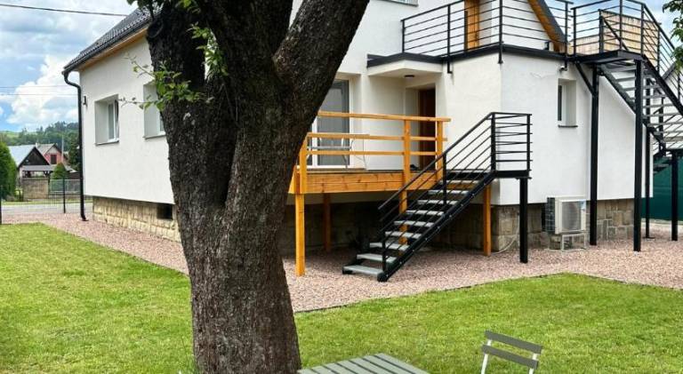 Holiday apartment with terrace, yard & barbecue in Zlin
