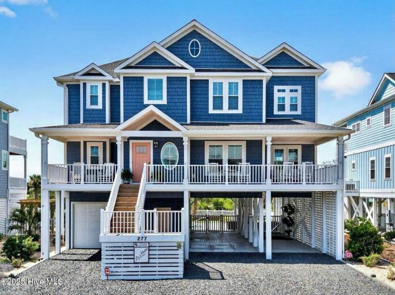 House  Ocean Isle Beach