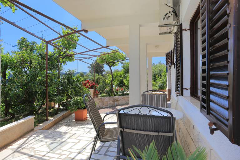 Studio flat with terrace Seget Vranjica, Trogir (AS-11273-a) in Seget