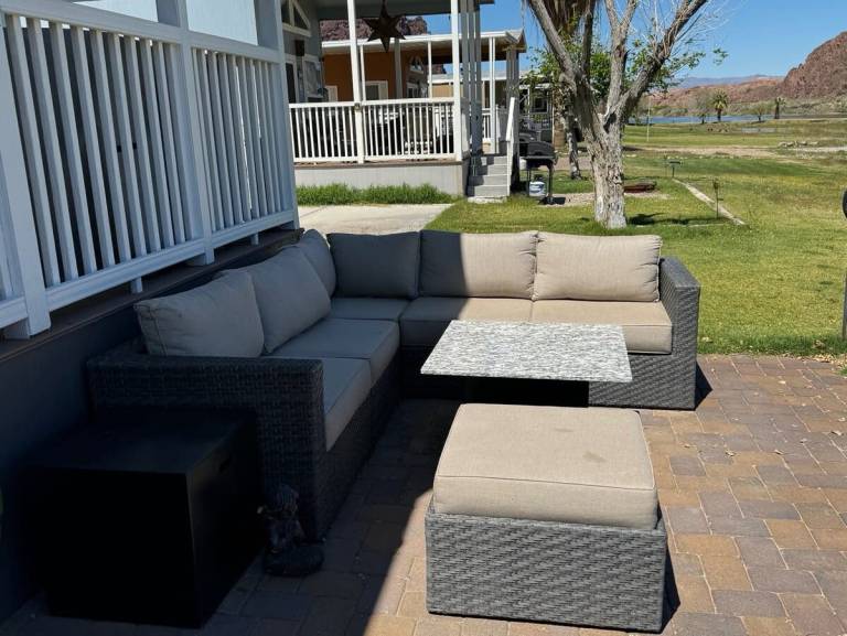 Child-friendly house with grill | Mountain view | Dogs allowed in San Bernardino, CA