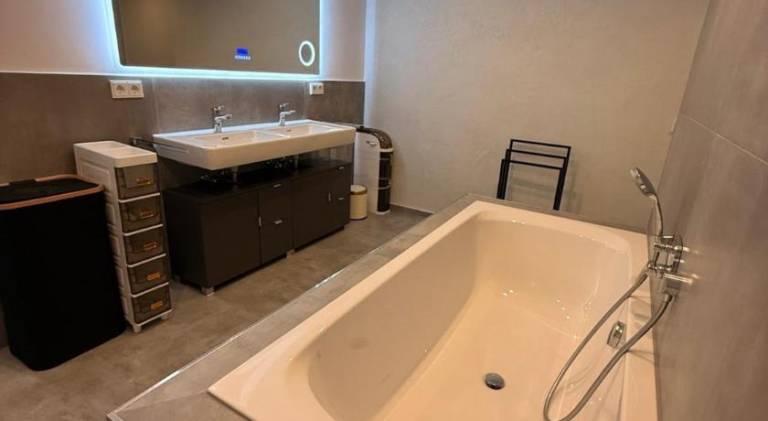 Rental apartment with patio & garden | Pets allowed — photo 4