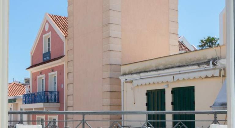 Apartment with patio | Dogs allowed in Kefalonia