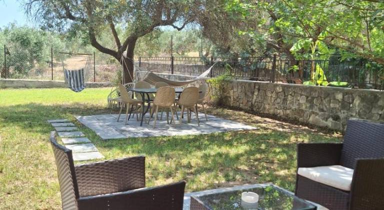 Villa with 3 rooms for 8 persons — photo 4