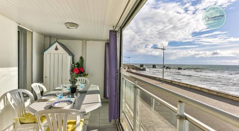 Holiday apartment with 1 room for 2 persons in Saint-Gilles-Croix-de-Vie