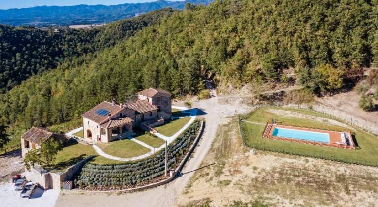 Pleasant farm with grill, terrace & pool | Pets are welcome — photo 4