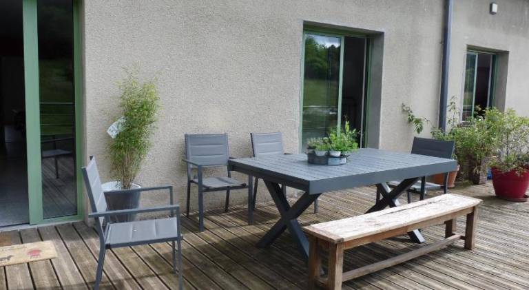 House with terrace & garden — photo 4