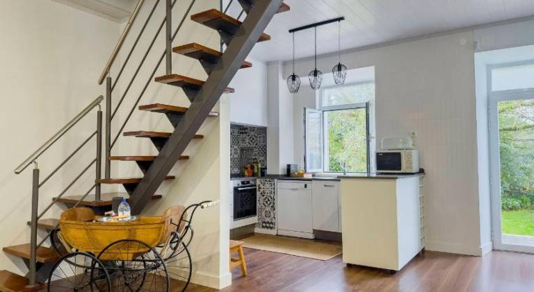House with garden, patio & barbeque | Pets allowed — photo 3