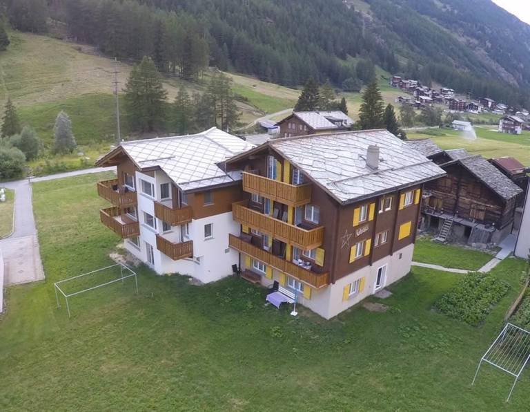 Child-friendly lovely holiday apartment with yard & patio | Ski nearby | Pets are welcome — photo 5